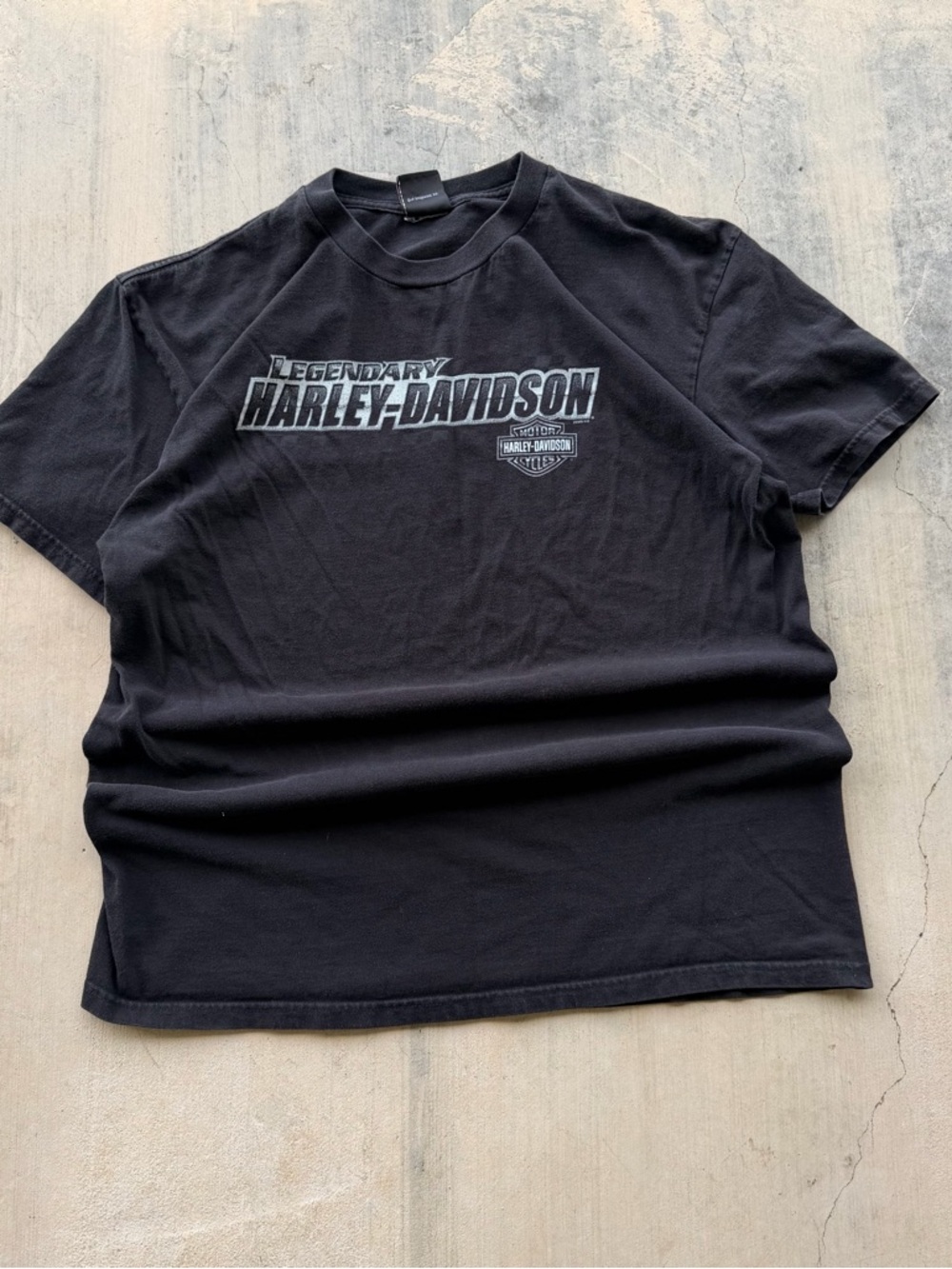 Vintage Harley-Davidson Black Short Sleeve Logo Tee with Gray Print
